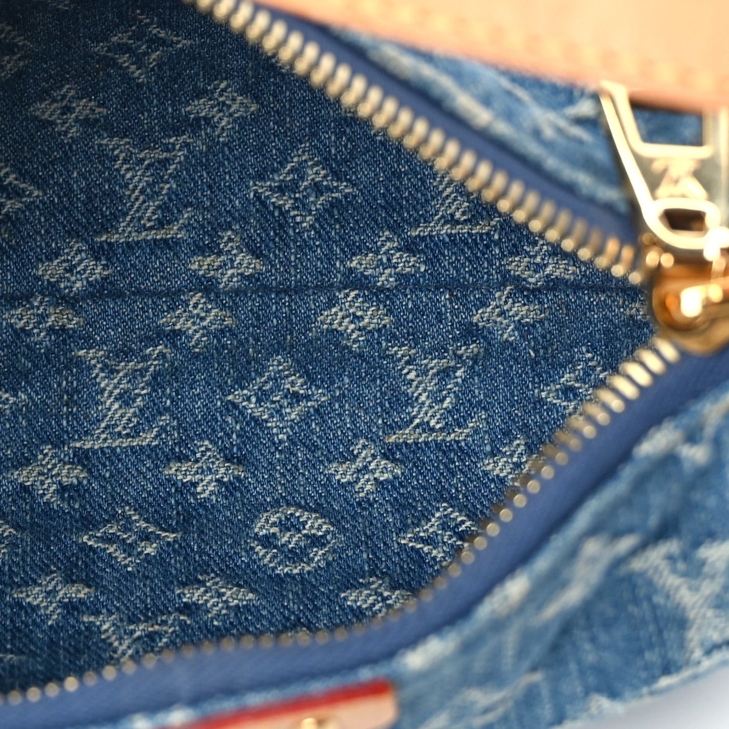 Oraia Archive | Monogram Denim Hills - Pochette Edition