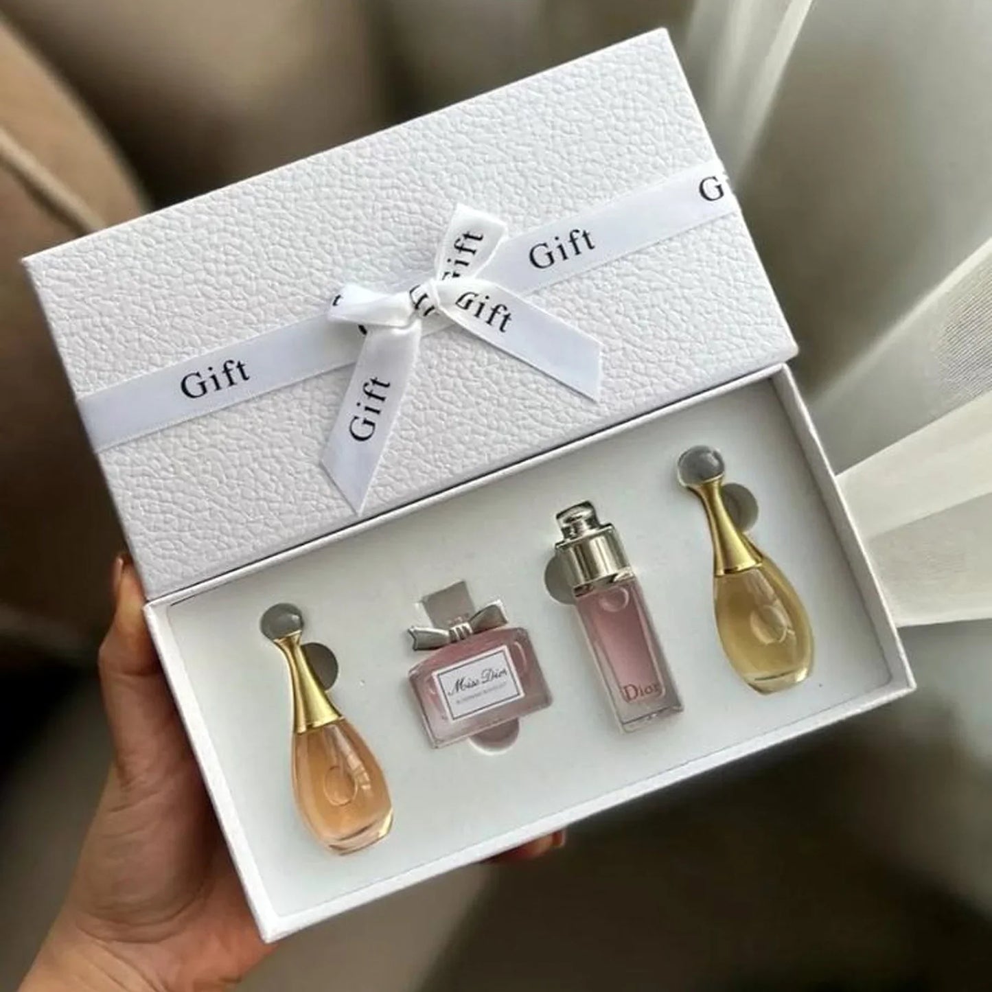 Oraia Archive | Sillage Collection No. 28 - Pack of 4